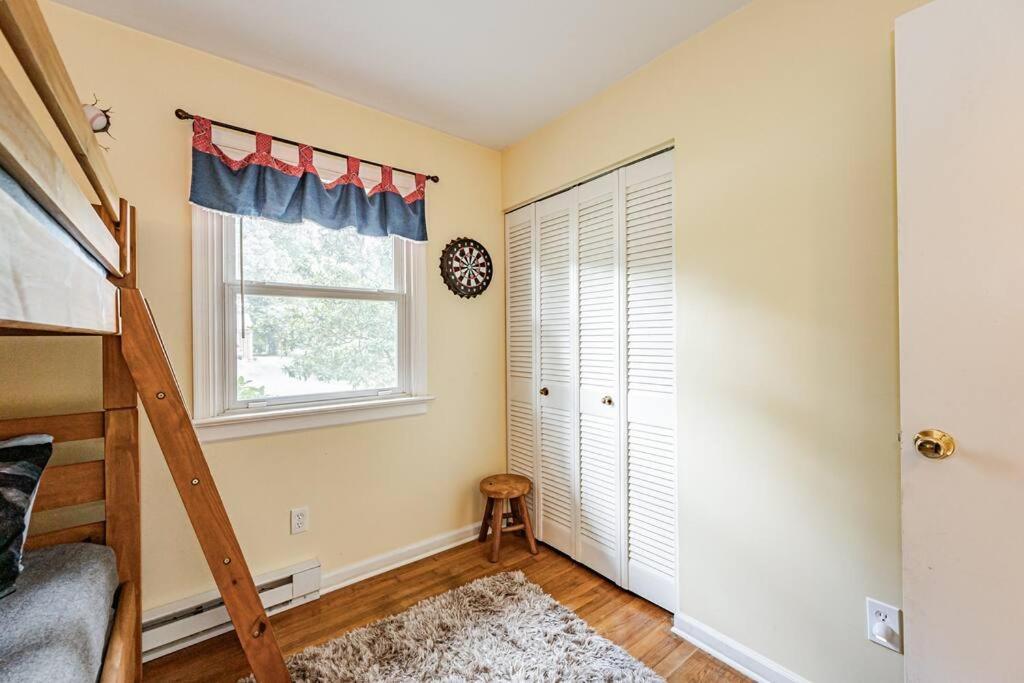 Kelly'S Comfortable Quinton Home Екстериор снимка