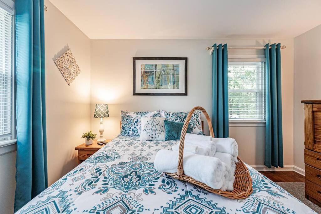 Kelly'S Comfortable Quinton Home Екстериор снимка
