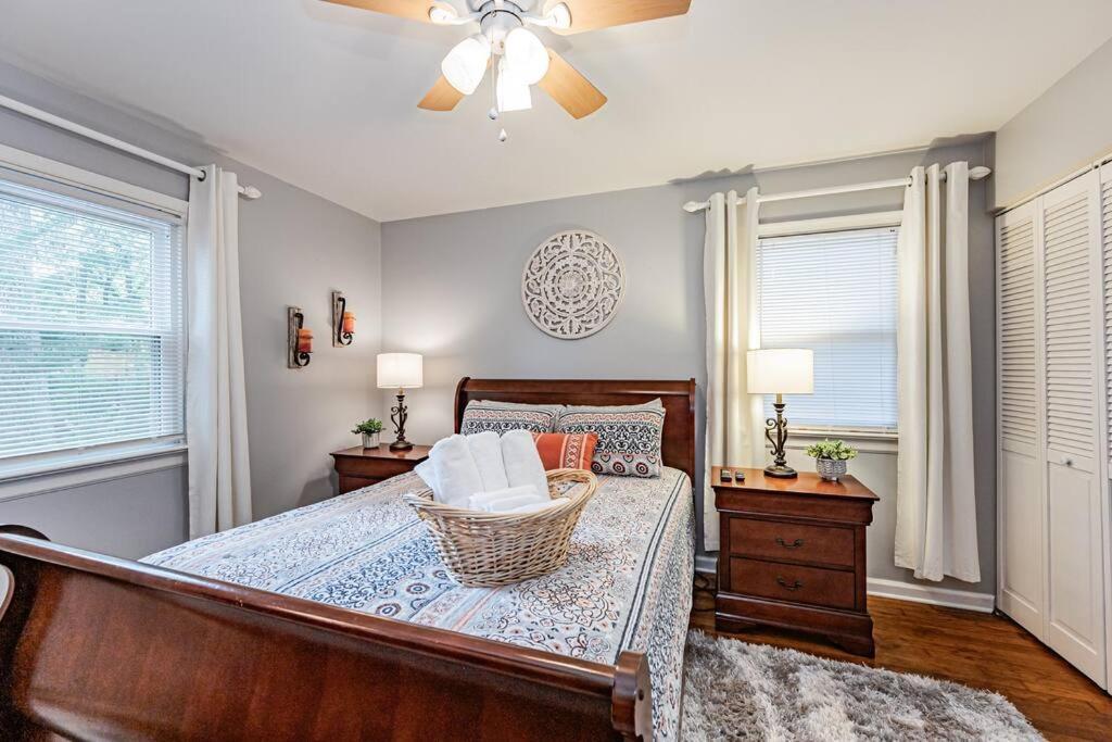 Kelly'S Comfortable Quinton Home Екстериор снимка
